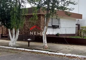 Foto 1 de Casa com 4 Quartos à venda, 205m² em Passo da Areia, Porto Alegre