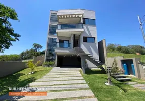 Foto 1 de Casa com 3 Quartos à venda, 257m² em Jardim Caiapia, Cotia