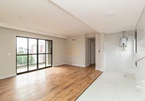 Foto 1 de Apartamento com 2 Quartos à venda, 71m² em Novo Mundo, Curitiba