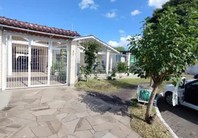 Foto 1 de Sobrado com 4 Quartos à venda, 150m² em Harmonia, Canoas