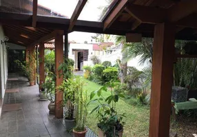 Foto 1 de Casa com 4 Quartos à venda, 392m² em Jardim Marajoara, São Paulo