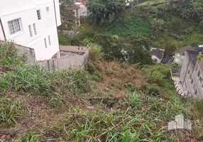 Foto 1 de Lote/Terreno à venda, 890m² em Saldanha Marinho, Petrópolis