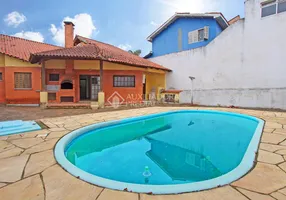 Foto 1 de Casa com 3 Quartos à venda, 250m² em Sarandi, Porto Alegre