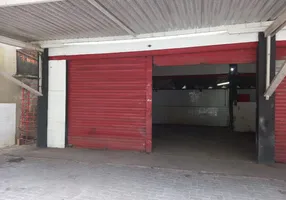 Foto 1 de Galpão/Depósito/Armazém à venda, 700m² em Matatu, Salvador