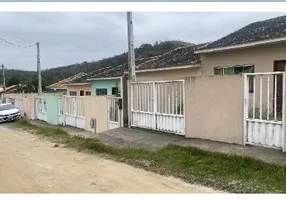 Foto 1 de Casa de Condomínio com 2 Quartos à venda, 60m² em Itatiquara, Araruama