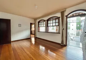 Foto 1 de Casa com 3 Quartos à venda, 452m² em Alto dos Caiçaras, Belo Horizonte