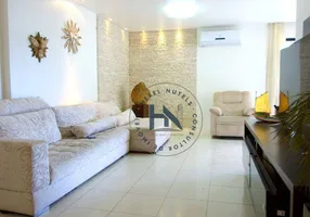 Foto 1 de Apartamento com 4 Quartos para alugar, 138m² em Ponta Verde, Maceió