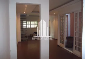 Foto 1 de Sobrado com 3 Quartos à venda, 160m² em Santo Amaro, São Paulo