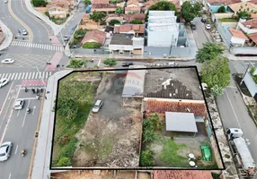 Foto 1 de Lote/Terreno à venda, 1369m² em Setor Central, Araguaína