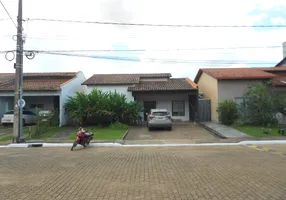 Foto 1 de Casa de Condomínio com 3 Quartos à venda, 190m² em Castanheira, Porto Velho