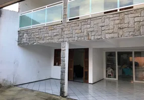 Foto 1 de Casa com 3 Quartos à venda, 246m² em Jardim das Oliveiras, Fortaleza