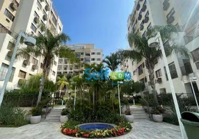 Foto 1 de Apartamento com 3 Quartos para alugar, 72m² em Gragoatá, Niterói