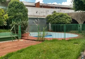Foto 1 de Casa com 3 Quartos para alugar, 300m² em Alto da Boa Vista, Ribeirão Preto