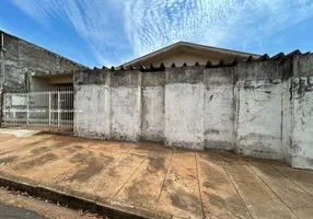 Foto 1 de Casa com 3 Quartos à venda, 279m² em Vila Santa Izabel, Presidente Prudente