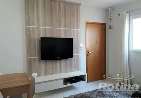 Foto 1 de Apartamento com 3 Quartos à venda, 65m² em Alto Umuarama, Uberlândia