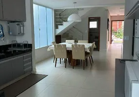 Foto 1 de Casa de Condomínio com 5 Quartos à venda, 305m² em Gávea, Uberlândia