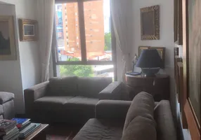 Foto 1 de Apartamento com 4 Quartos à venda, 192m² em Vila Uberabinha, São Paulo