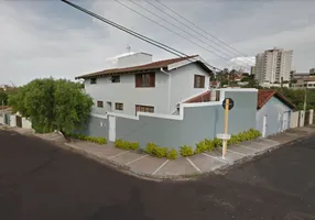 Foto 1 de Casa com 3 Quartos à venda, 213m² em Jardim Bom Pastor, Botucatu