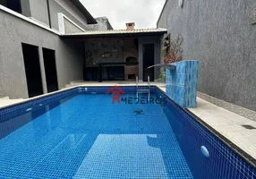 Foto 1 de Casa de Condomínio com 3 Quartos à venda, 89m² em Maracanã, Praia Grande