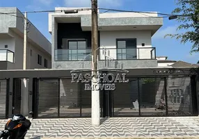 Foto 1 de Casa de Condomínio com 2 Quartos à venda, 59m² em Tude Bastos, Praia Grande