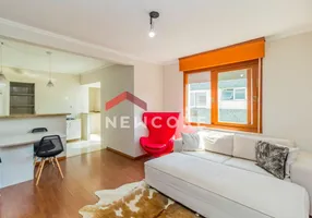 Foto 1 de Apartamento com 2 Quartos à venda, 70m² em Mont' Serrat, Porto Alegre