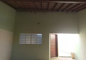 Foto 1 de Casa com 2 Quartos à venda, 100m² em Jardim Nair Maria, Salto