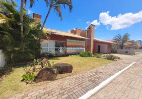 Foto 1 de Casa de Condomínio com 4 Quartos à venda, 247m² em Parque São Jorge, Florianópolis