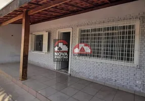 Foto 1 de Casa com 2 Quartos à venda, 132m² em Centro, Caraguatatuba