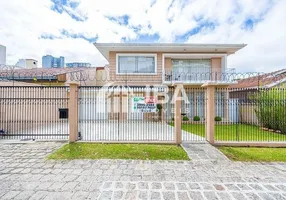Foto 1 de Casa com 3 Quartos à venda, 300m² em Juvevê, Curitiba