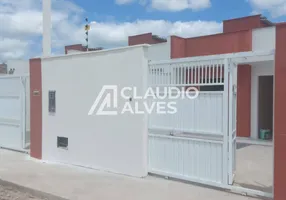 Foto 1 de Casa com 2 Quartos à venda, 55m² em 35º BI, Feira de Santana