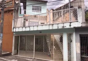 Foto 1 de Casa com 6 Quartos à venda, 180m² em Jardim Santo Antonio, São Paulo