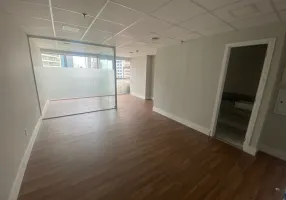 Foto 1 de Sala Comercial à venda, 40m² em Vila Gertrudes, São Paulo