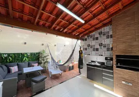 Foto 1 de Casa com 2 Quartos para alugar, 115m² em Shopping Park, Uberlândia