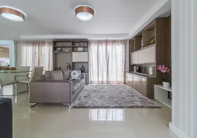 Foto 1 de Casa com 3 Quartos para alugar, 300m² em Santa Felicidade, Curitiba