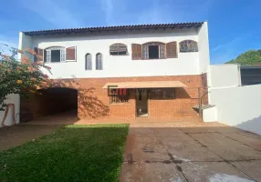 Foto 1 de Casa com 5 Quartos à venda, 192m² em Pinheiros, Londrina