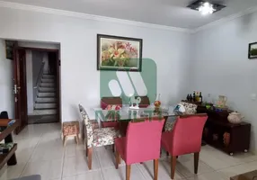 Foto 1 de Apartamento com 3 Quartos à venda, 85m² em Saraiva, Uberlândia
