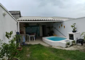 Foto 1 de Casa com 3 Quartos à venda, 90m² em Guaratiba, Rio de Janeiro