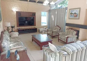 Foto 1 de Casa com 4 Quartos à venda, 480m² em Balneário Praia do Pernambuco, Guarujá