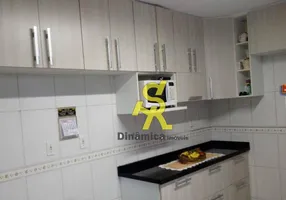 Foto 1 de Sobrado com 3 Quartos à venda, 120m² em Vila Nova Cachoeirinha, São Paulo