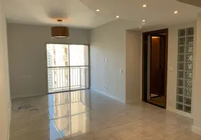 Foto 1 de Apartamento com 2 Quartos para alugar, 55m² em Vila Olímpia, São Paulo