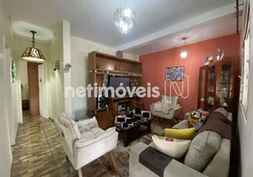 Foto 1 de Casa com 4 Quartos à venda, 174m² em Itatiaia, Belo Horizonte