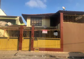 Foto 1 de Sobrado com 5 Quartos à venda, 364m² em Nova Aroeiras, Macaé