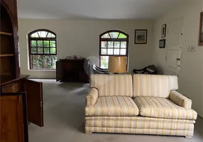 Foto 1 de Casa com 3 Quartos à venda, 220m² em Jardim América, São Paulo