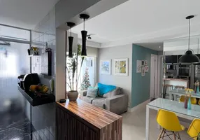 Foto 1 de Apartamento com 2 Quartos à venda, 54m² em Vila das Mercês, São Paulo