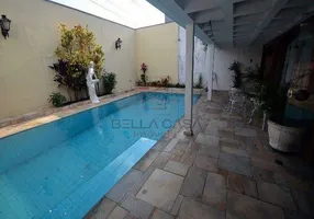 Foto 1 de Sobrado com 4 Quartos para venda ou aluguel, 720m² em Móoca, São Paulo