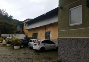 Foto 1 de Galpão/Depósito/Armazém para alugar, 75m² em Correas, Petrópolis