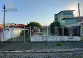 Foto 1 de Imóvel Comercial com 2 Quartos para alugar, 40m² em Novo Rio das Ostras, Rio das Ostras