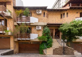 Foto 1 de Casa de Condomínio com 3 Quartos à venda, 292m² em Bela Vista, Porto Alegre
