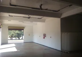 Foto 1 de Sobrado com 3 Quartos à venda, 329m² em Parque das Andorinhas, Ribeirão Preto