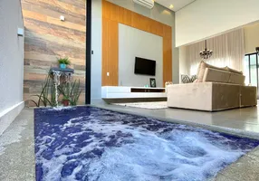 Foto 1 de Casa de Condomínio com 3 Quartos para alugar, 226m² em PORTAL DO SOL GREEN, Goiânia